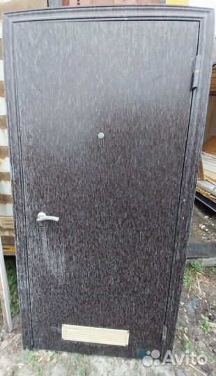 Дверь входная железная бу