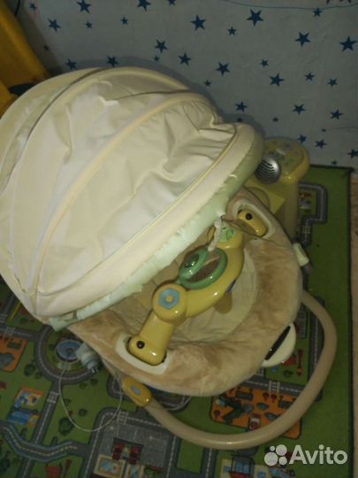 Укачивающий центр Graco