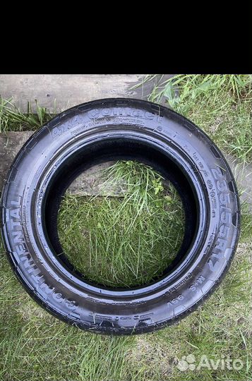 Continental ContiIceContact 4x4 235/55 R17