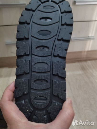 Ботинки женские 39 размер новые