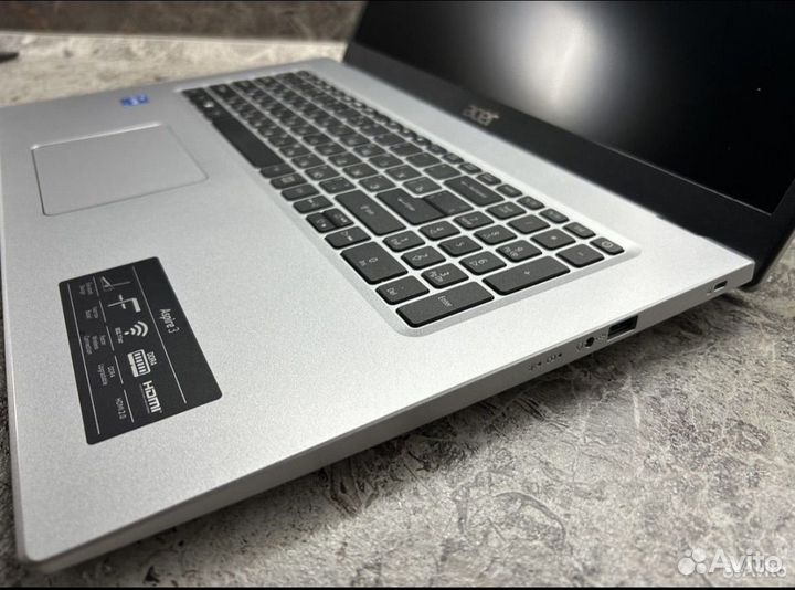 Acer a317 i3-11gn/4gb/ssd128