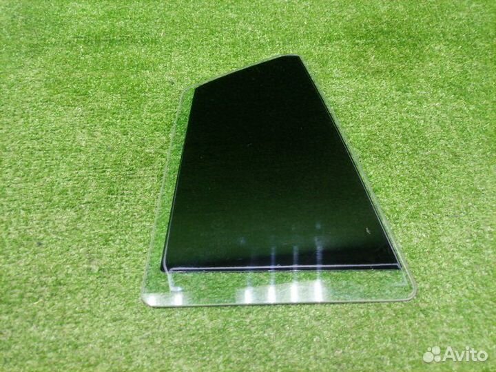 Стекло двери (форточка) заднее правое Mazda 6