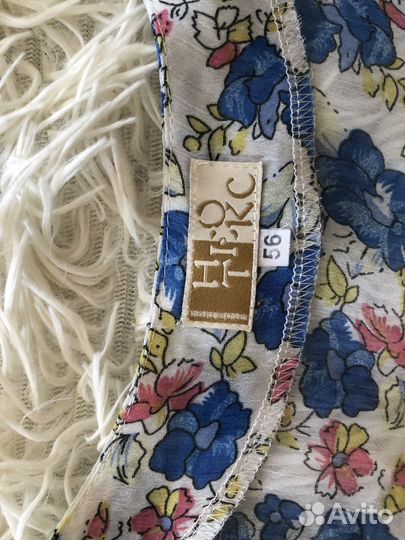 Костюм женский с юбкой и пиджаком