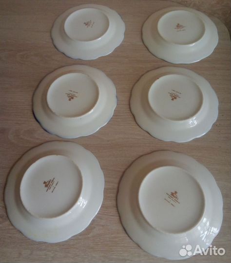 Набор тарелок новый