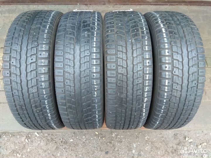 Dunlop SP Winter Ice 01 205/60 R16 92T