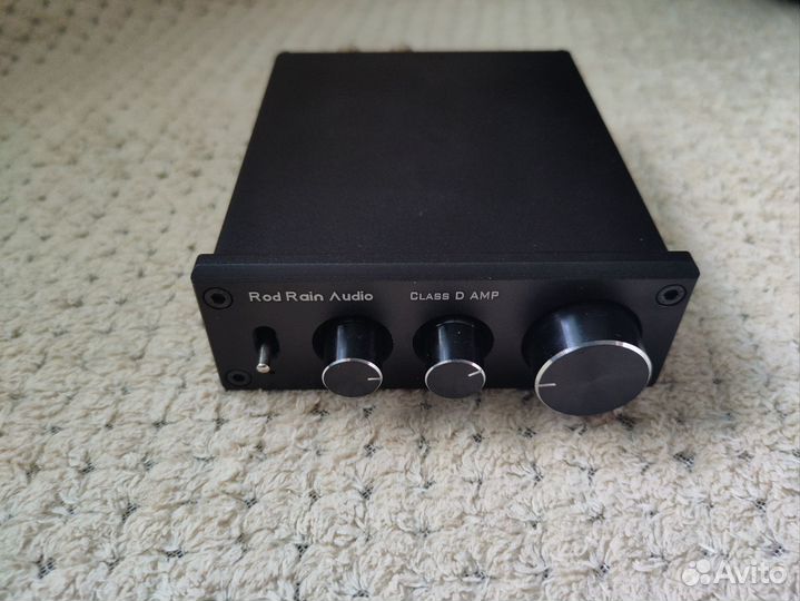 Усилитель rod rain audio 160w*2. Новый