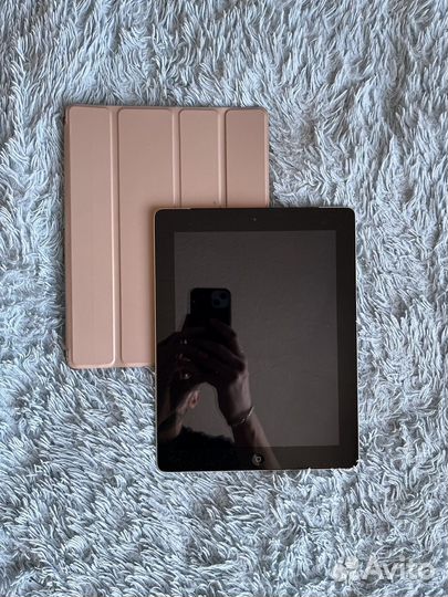 Планшет iPad Wi-Fi + Cellular