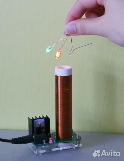 Катушка Tesla мини