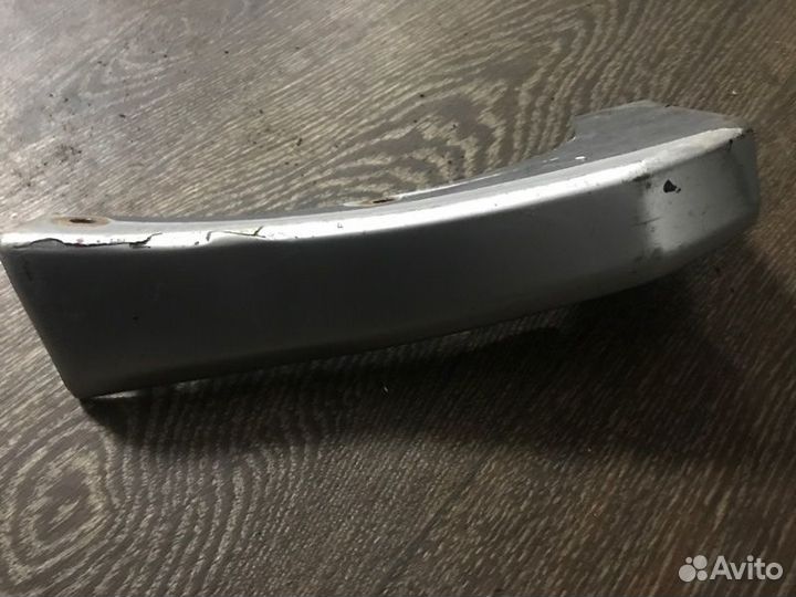 Накладка на крыло передняя правая Toyota Noah