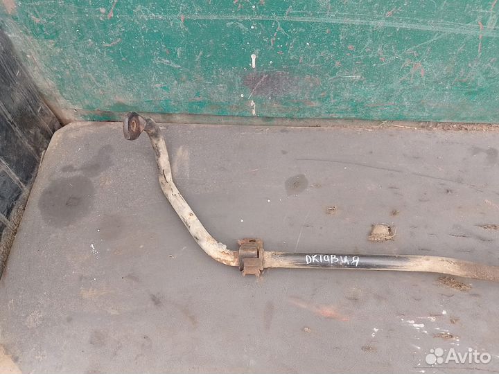 Стабилизатор передний Skoda Octavia A4