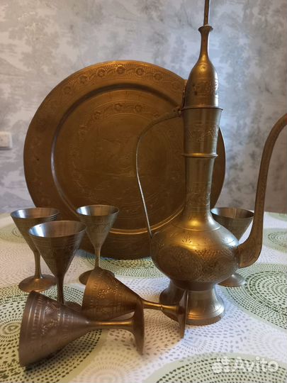 Набор Кумган с рюмками