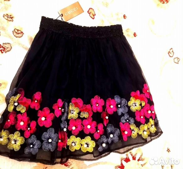 Юбка чёрная органза вышивка цветы Miu Miu