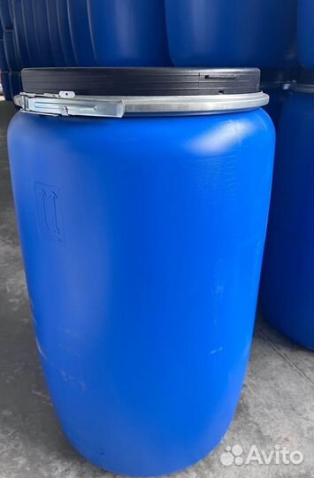 Бочки пластиковые 227л, 230 литров под хранение ме