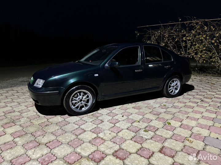 Volkswagen Bora 1.6 МТ, 1998, 291 560 км