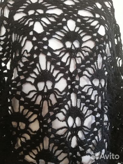 Вязаный платок шаль. Черепа