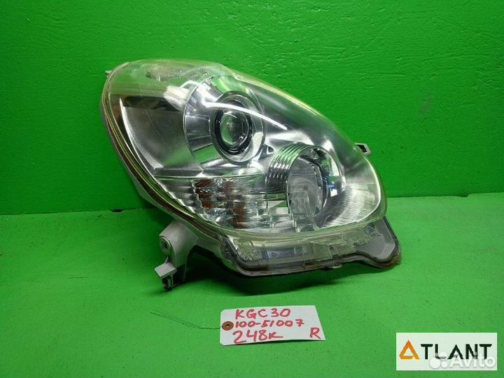 Фара правая toyota passo