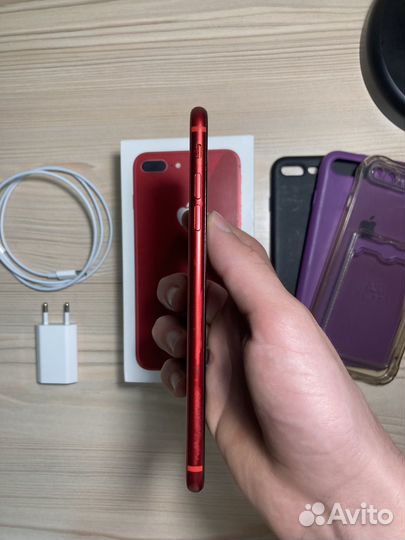 iPhone 8 Plus, 64 ГБ