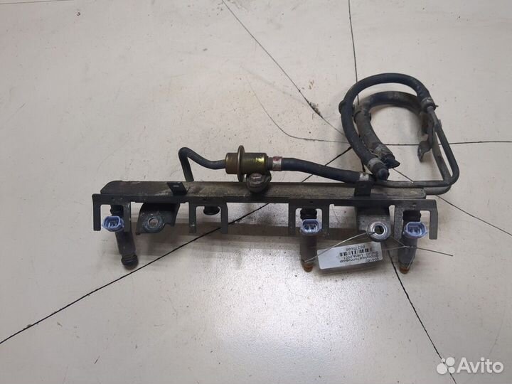 Форсунка топливная Suzuki Liana, 2001