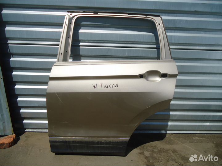 Дверь задняя левая Volkswagen Tiguan Тигуан