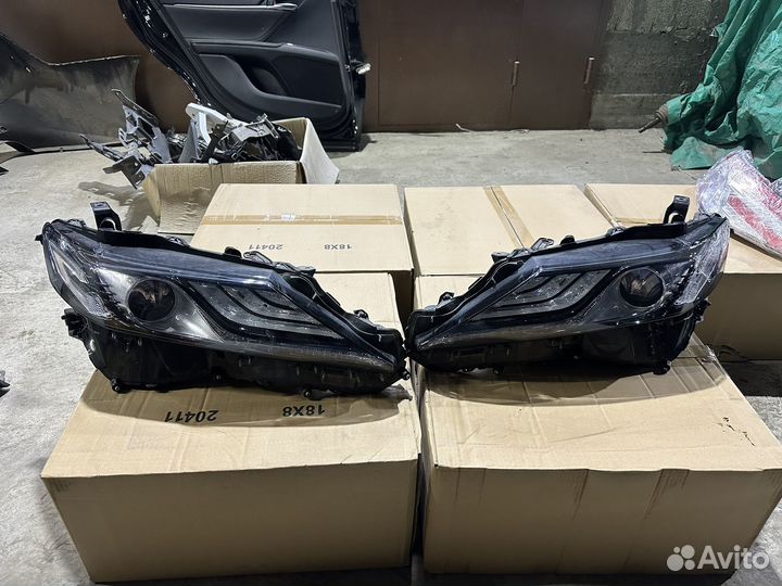 Камри 75 Фары оригинал 2023