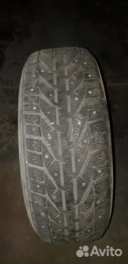 Kormoran Stud 2 215/55 R17