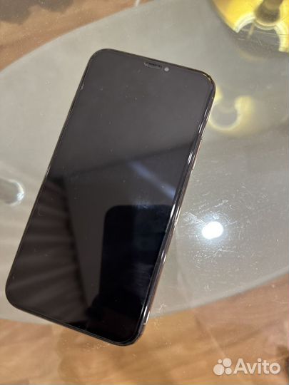 iPhone 11 Pro, 64 ГБ