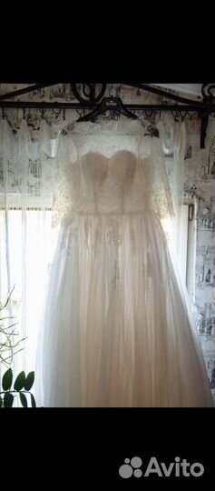 Свадебное платье 44 46 бу