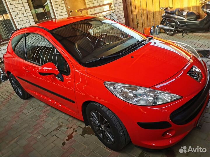 Peugeot 207 1.4 МТ, 2009, 145 000 км