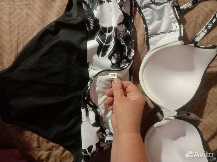 Купальники женские 58-60 р-р