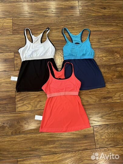 Спортивная одежда Nike Reebok