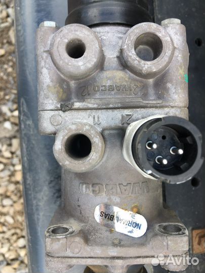 Газон Некст Кран тормозной главный