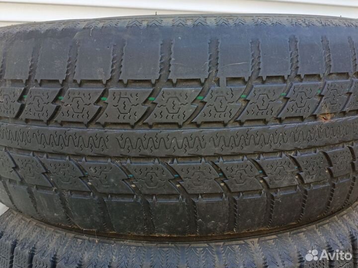 Toyo M55F 215/65 R16 98