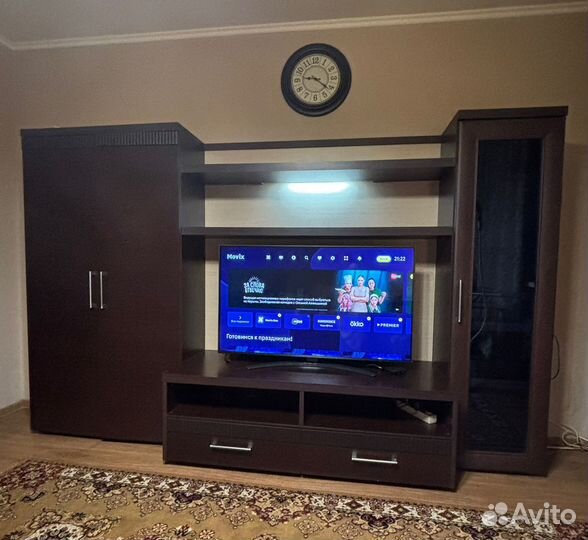 Стенка в гостиную Б.У