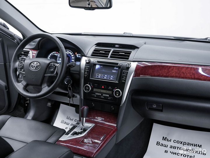 Toyota Camry 2.5 AT, 2014, 151 690 км