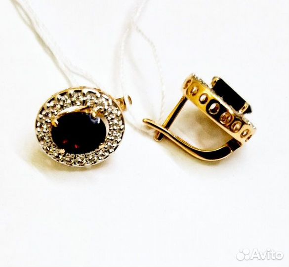 Золотые серьги с гранатом