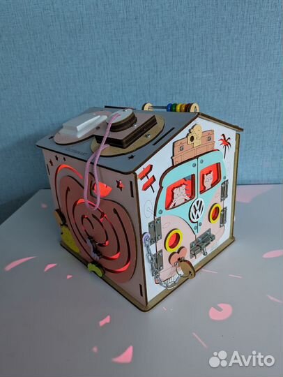 Бизиборд домик со светом