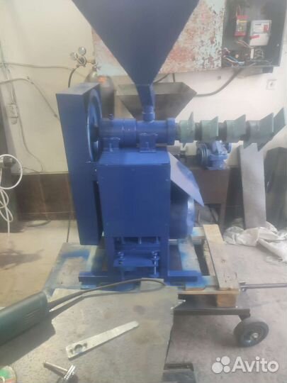 Экструдер для кормов 100 кг/час