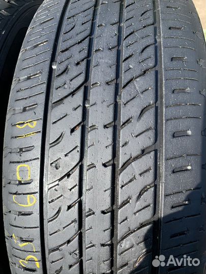 Kumho Crugen Premium KL33 235/60 R18