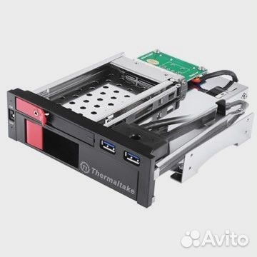 Внешний корпус для SSD/HDD Thermaltake ST0026Z