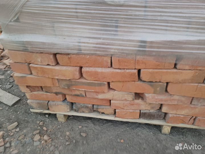 Кирпич красный цокольный полнотелый