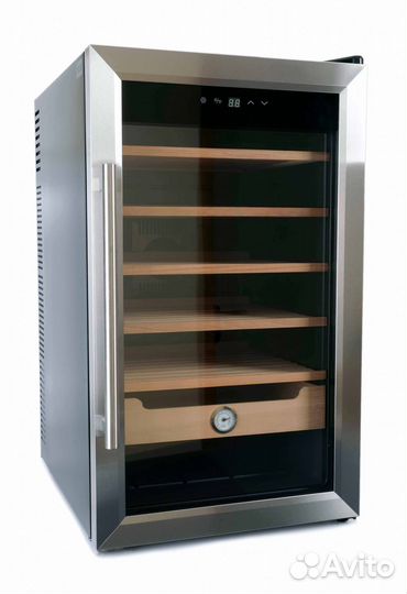 Хьюмидор Howard Miller с элект. управ.на 500 сигар