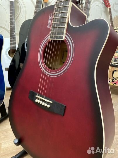 Гитара акустическая