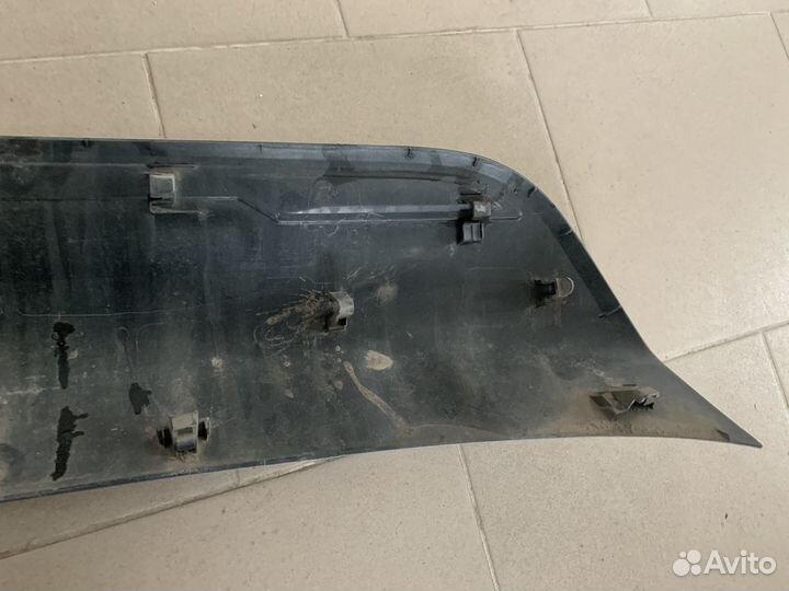 Mitsubishi Outlander 3 (18-21) накладка заднего ба