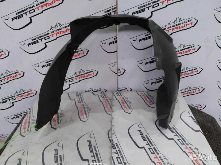 Подкрылок volkswagen passat 3B3 3B6 B5 передний ле