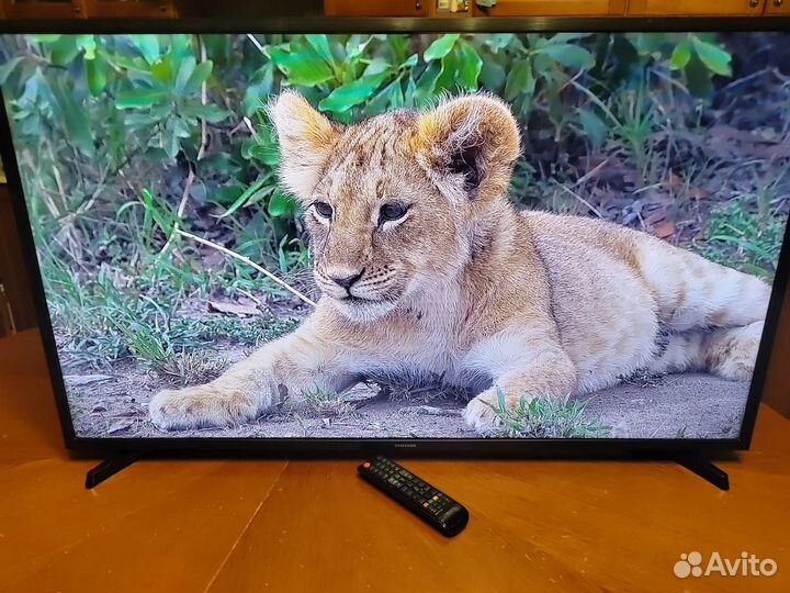 Телевизор SMART tv Samsung 43