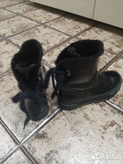 Полусапожки женские 37 размера