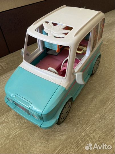 Фургон щенков Барби