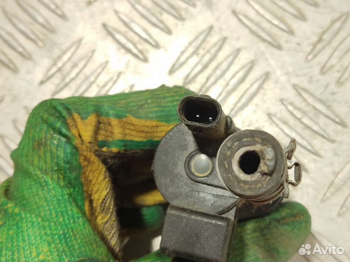 Клапан вентиляции топливного бака Audi A6 c7 C7