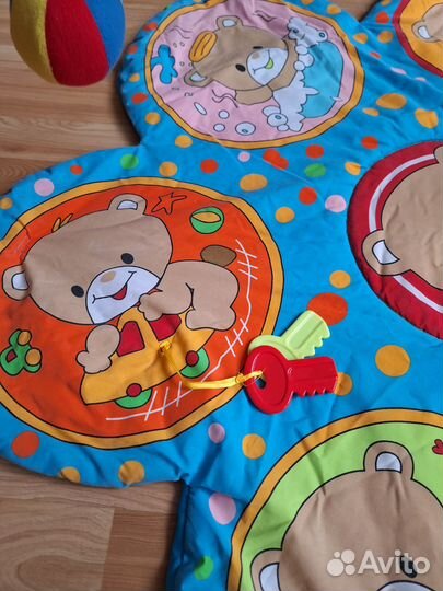 Развивающий коврик