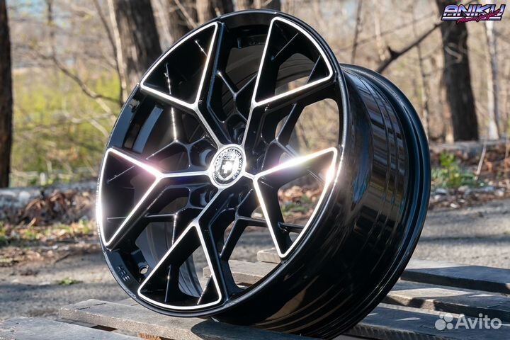 Диски HRE Style FF10 R17 7.5j ET35 5*100 (B084)